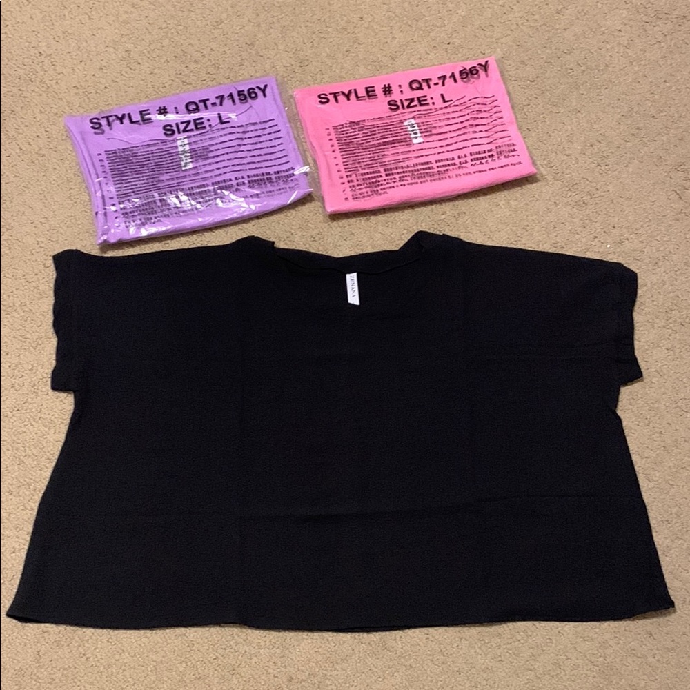 Zenana black short sleeve top NEW